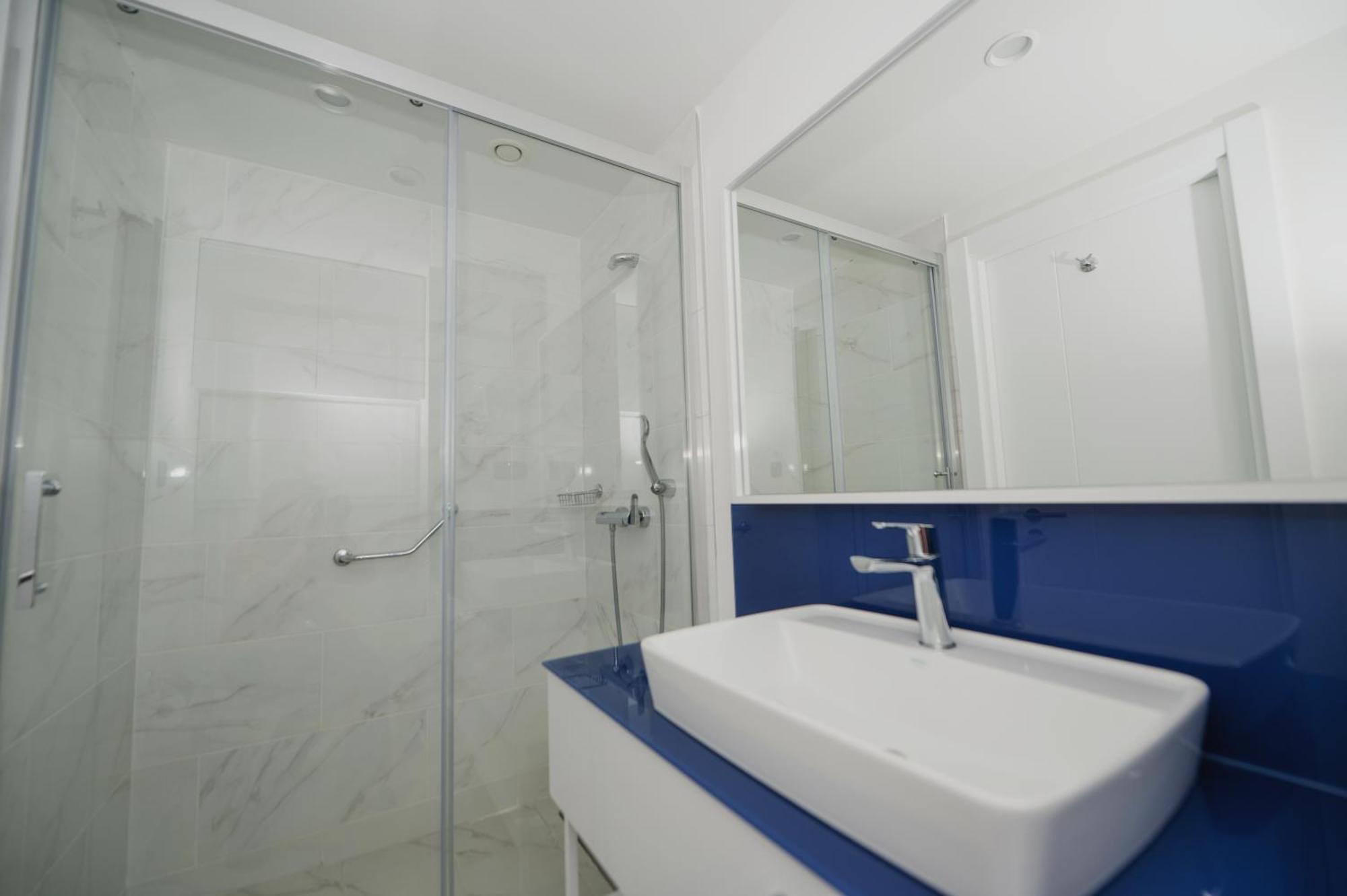 Orbi Sea Breeze Aparthotel Batoumi Extérieur photo